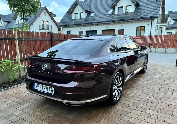 Volkswagen Arteon cena 103900 przebieg: 148900, rok produkcji 2018 z Ujazd małe 191